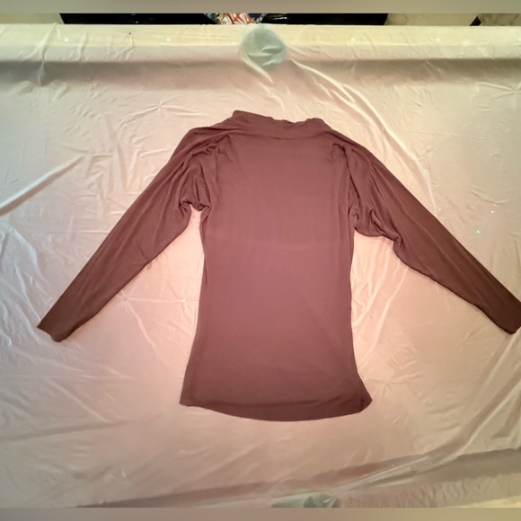 Momo Women's Pleat Shoulder Cowl Neck Brown Tunic Length Blouse Size Large - Picture 5 of 10